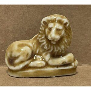 Noahs Ark Series Lion Wade England Rose Tea Miniature Figurine